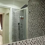 Affittacamere Frattina Grand 4*