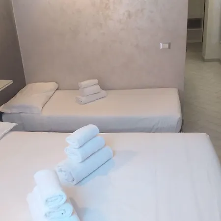 Frattina Grand Πανσιόν 4*